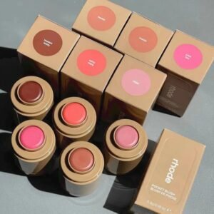 Rhode pocket blush (The natural flush)